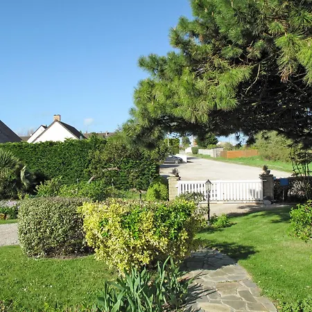 Le Pre Sale By Interhome