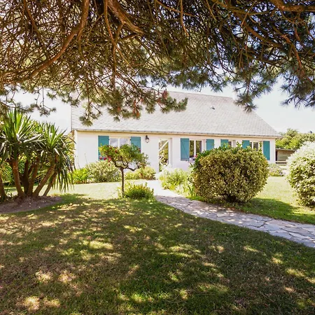 Holiday home Le Pre Sale By Interhome